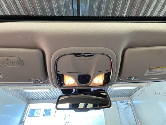 Photo of 2015 Billet Silver Metallic Clearcoat Jeep Cherokee