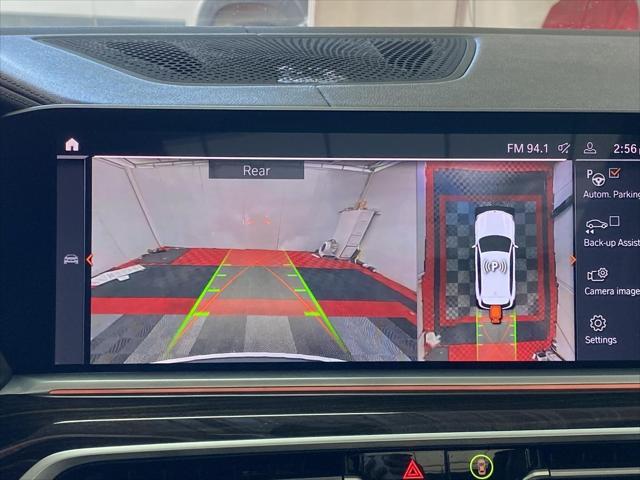 Photo of 2021 Mineral White Metallic BMW X5