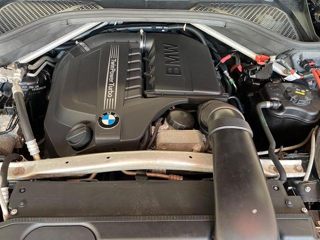 Photo of 2015 Dark Graphite Metallic BMW X5