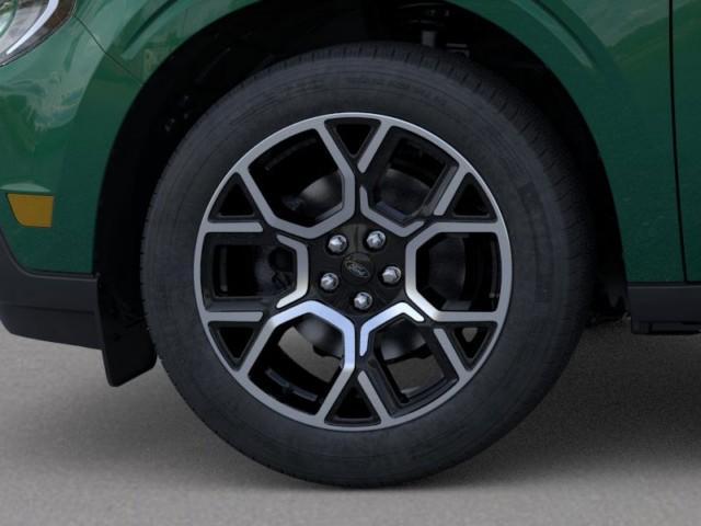 Photo of 2025 Green Ford Maverick