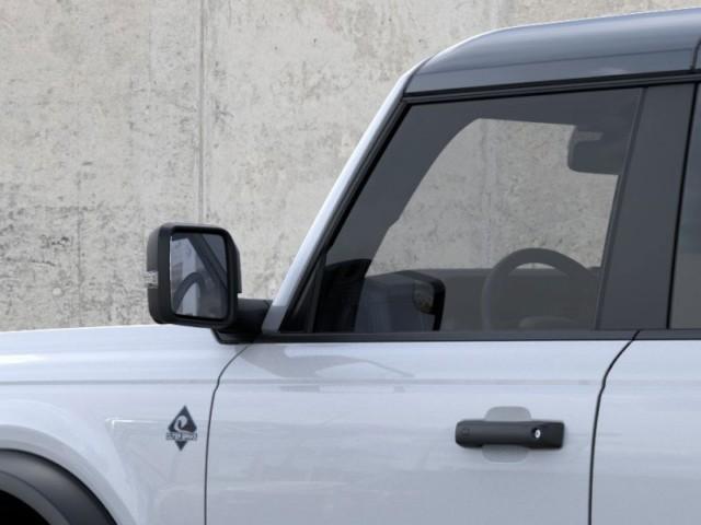 Photo of 2025 Oxford White Ford Bronco