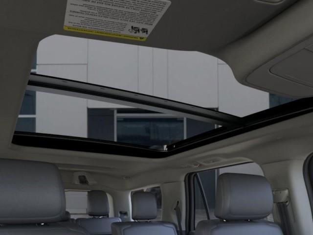 Photo of 2025 Agate Black Metallic Ford Expedition