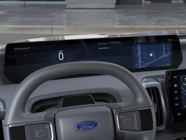 Photo of 2025 Agate Black Metallic Ford Expedition