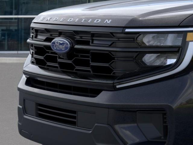 Photo of 2025 Agate Black Metallic Ford Expedition