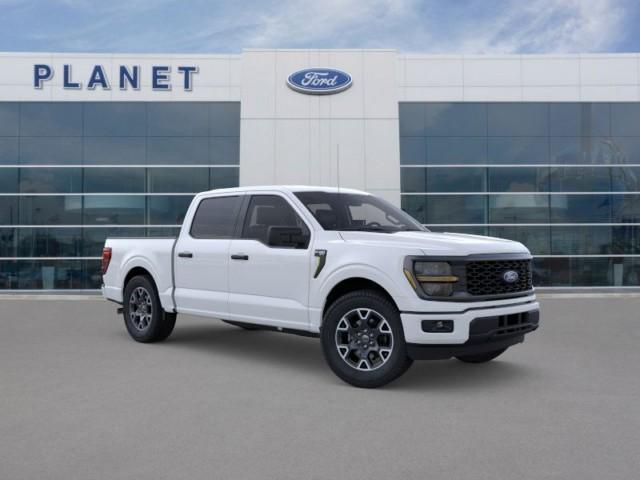 Photo of 2025 Oxford White Ford F-150