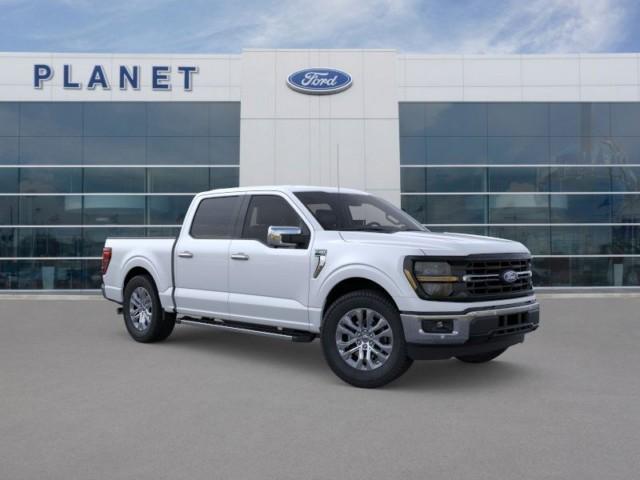 Photo of 2025 Space White Metallic Ford F-150
