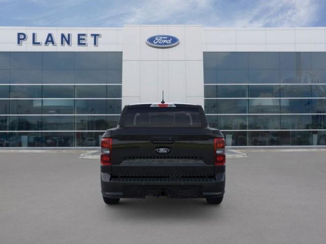 Photo of 2025 Shadow Black Ford Maverick