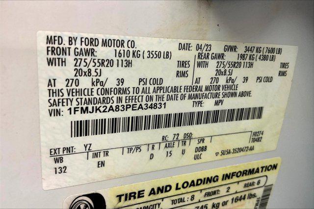 Photo of 2023 Oxford White Ford Expedition Max