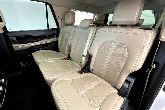 Photo of 2023 Oxford White Ford Expedition Max