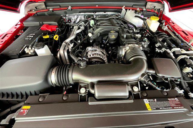 Photo of 2025 PRC Firecracker Red C/C Jeep Gladiator