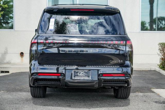 Photo of 2026 Diamond Black INFINITI QX80