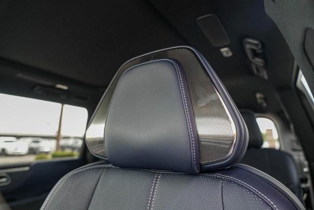 Photo of 2026 Diamond Black INFINITI QX80