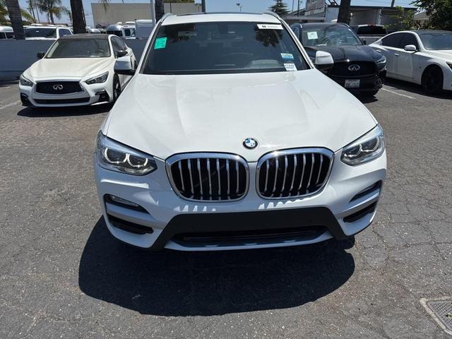 Photo of 2018 Alpine White BMW X3