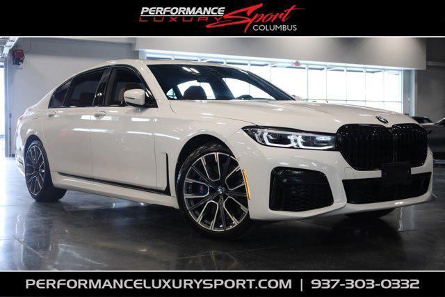 2022 BMW 750