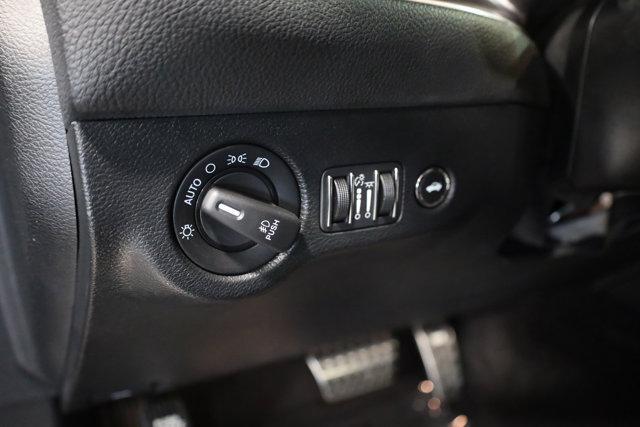 Photo of 2018 Pitch Black Clearcoat Dodge Challenger