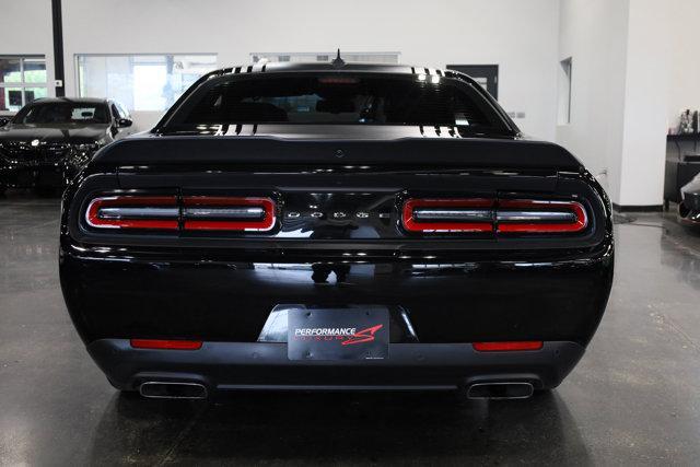 Photo of 2018 Pitch Black Clearcoat Dodge Challenger