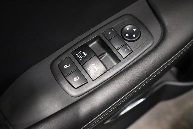 Photo of 2018 Pitch Black Clearcoat Dodge Challenger