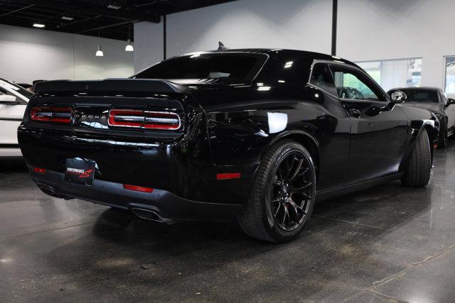 Photo of 2018 Pitch Black Clearcoat Dodge Challenger