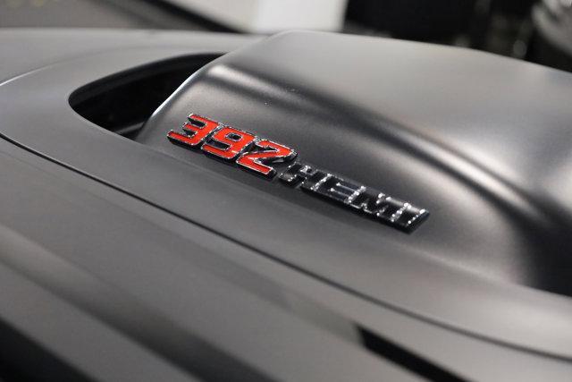 Photo of 2018 Pitch Black Clearcoat Dodge Challenger