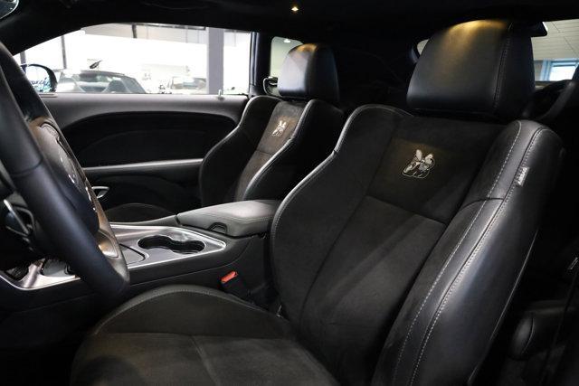 Photo of 2018 Pitch Black Clearcoat Dodge Challenger