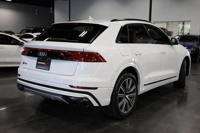 Photo of 2022 Glacier White Metallic Audi SQ8