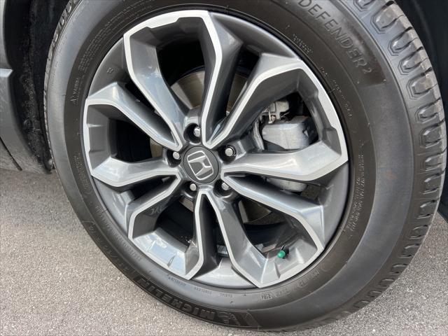 Photo of 2022 Crystal Black Pearl Honda CR-V