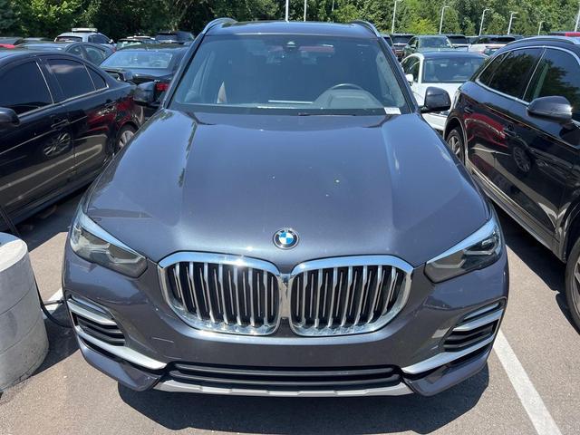Photo of 2020 Arctic Gray Metallic BMW X5
