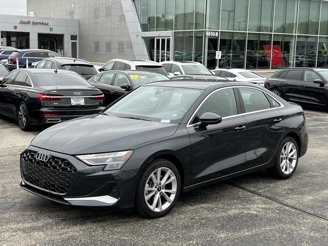 Photo of 2025 Manhattan Gray Metallic Audi A3
