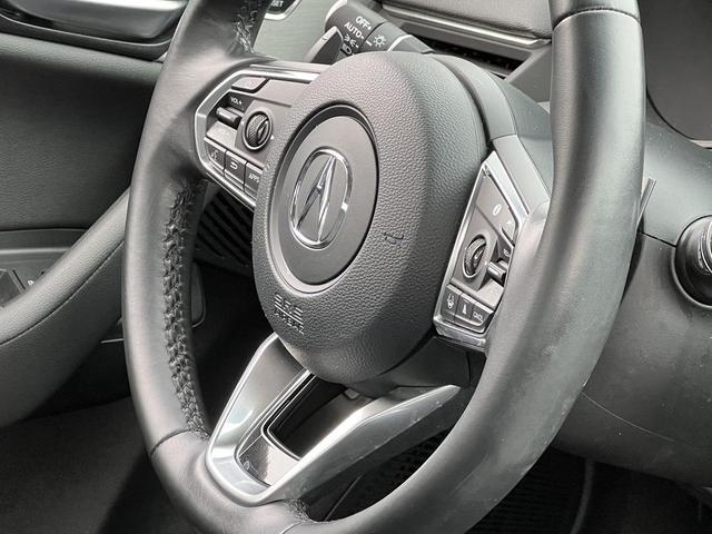 Photo of 2023 Majestic Black Pearl Acura TLX