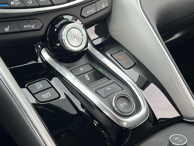 Photo of 2023 Majestic Black Pearl Acura TLX