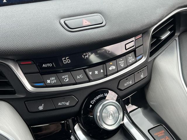 Photo of 2023 Majestic Black Pearl Acura TLX