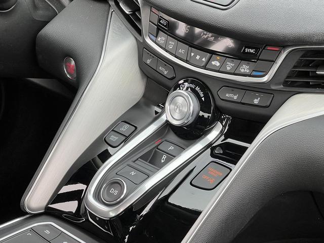 Photo of 2023 Majestic Black Pearl Acura TLX