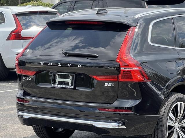 Photo of 2023 Onyx Black Metallic Volvo XC60