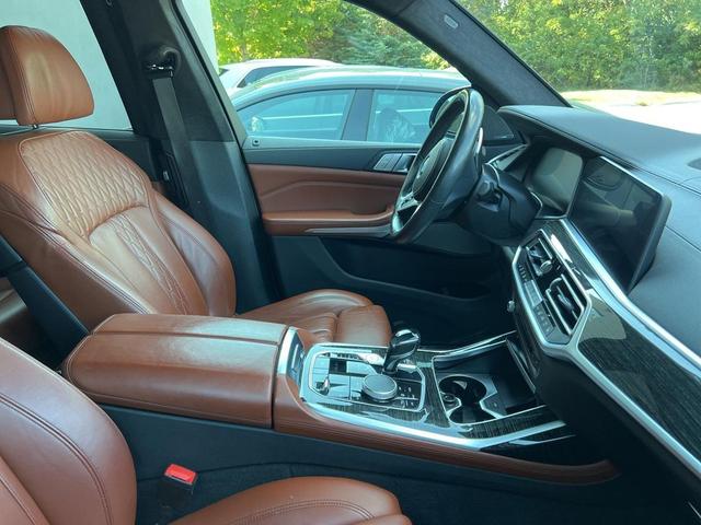 Photo of 2021 Arctic Grey Metallic BMW X7