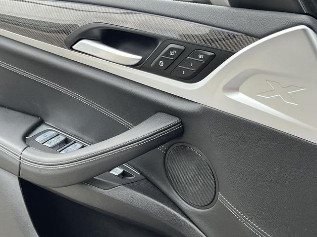 Photo of 2021 Black Sapphire Metallic BMW X3
