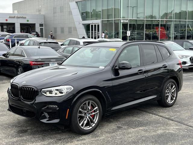 Photo of 2021 Black Sapphire Metallic BMW X3