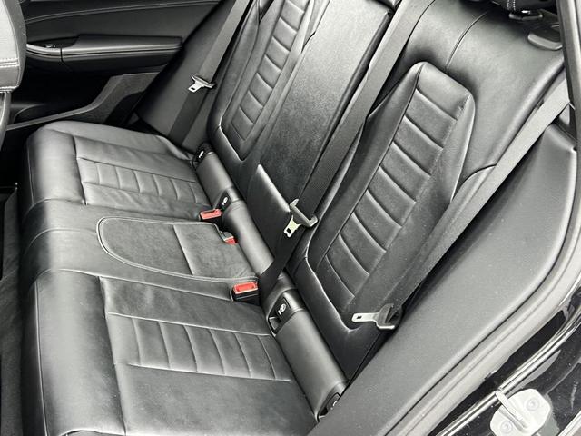 Photo of 2021 Black Sapphire Metallic BMW X3