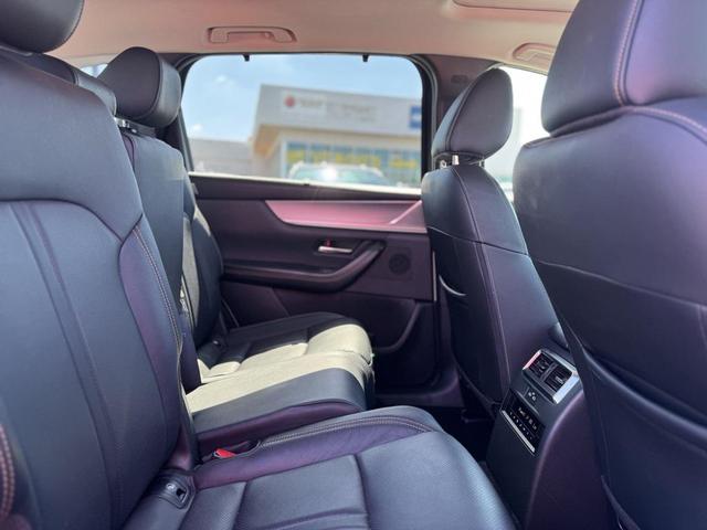 Photo of 2024 Rhodium White Premium Mazda CX-90