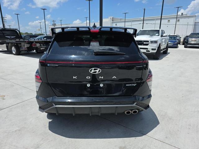 Photo of 2024 Abyss Black Pearl Hyundai KONA