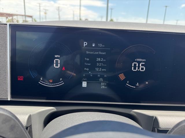 Photo of 2025 Ecotronic Gray Hyundai TUCSON