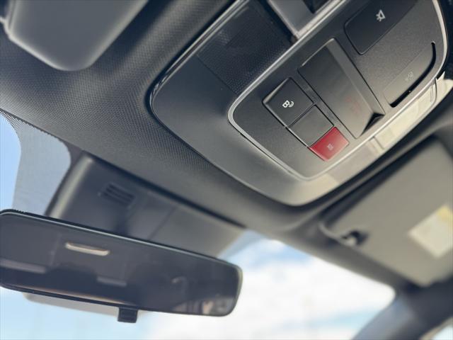 Photo of 2025 Ecotronic Gray Hyundai TUCSON