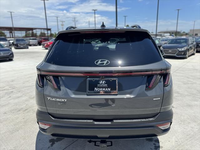 Photo of 2025 Ecotronic Gray Hyundai TUCSON
