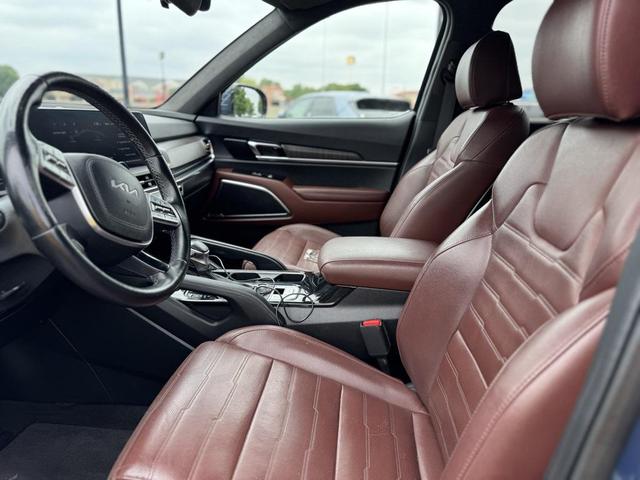 Photo of 2023 Midnight Lake Blue Kia Telluride