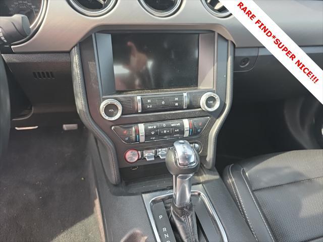 Photo of 2023 OXFORD WHITE Ford Mustang