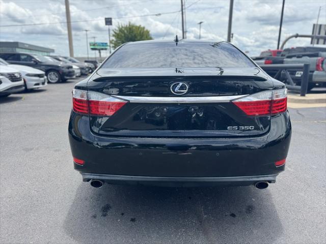 Photo of 2015 Obsidian Lexus ES 350