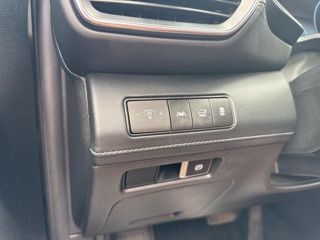 Photo of 2023 Hampton Gray Hyundai SANTA FE