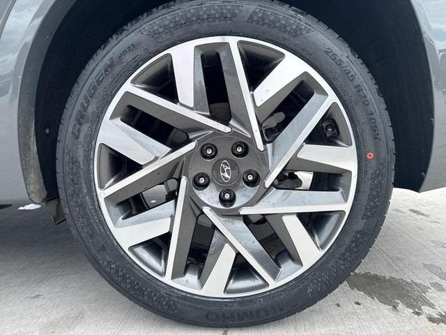 Photo of 2023 Hampton Gray Hyundai SANTA FE