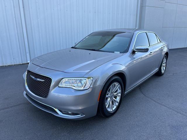 2017 Chrysler 300C