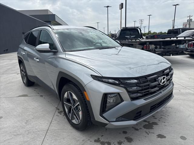 Photo of 2025 Shimmering Silver Hyundai TUCSON
