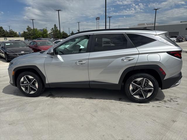 Photo of 2025 Shimmering Silver Hyundai TUCSON
